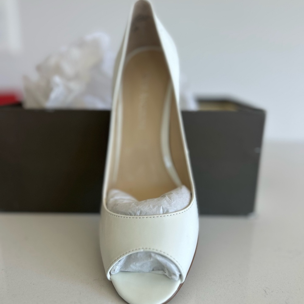 Enzo Angiolini Leather White Open Toe Heels 4 inch heel
